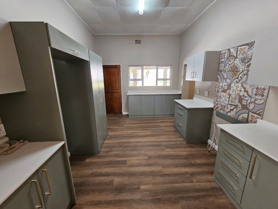 4 Bedroom Property for Sale in Riversdale Western Cape